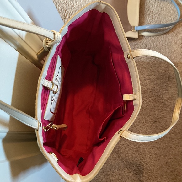 Coach Color-Block Tan & Brown Signature Tote Handbag White Leather 10859… - Picture 8 of 17